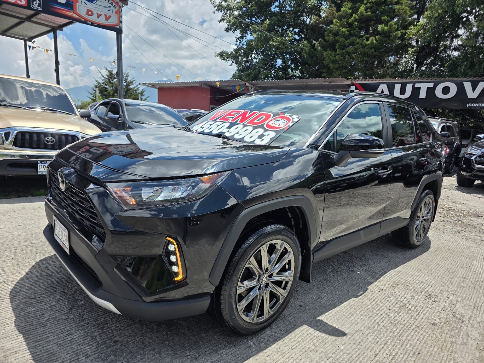 TOYOTA RAV4 4WD LE MOD.2019